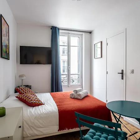 Bright & Functional - 18th Arrondissement Paris