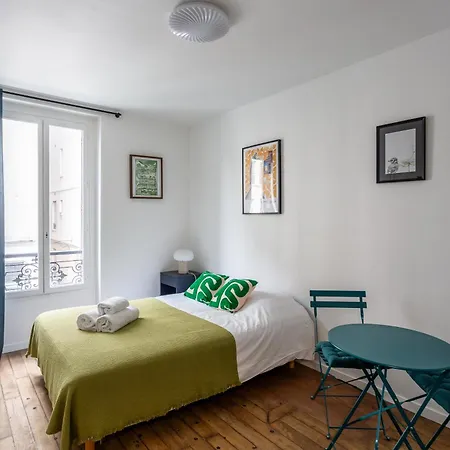 Bright & Functional - 18th Arrondissement Paris